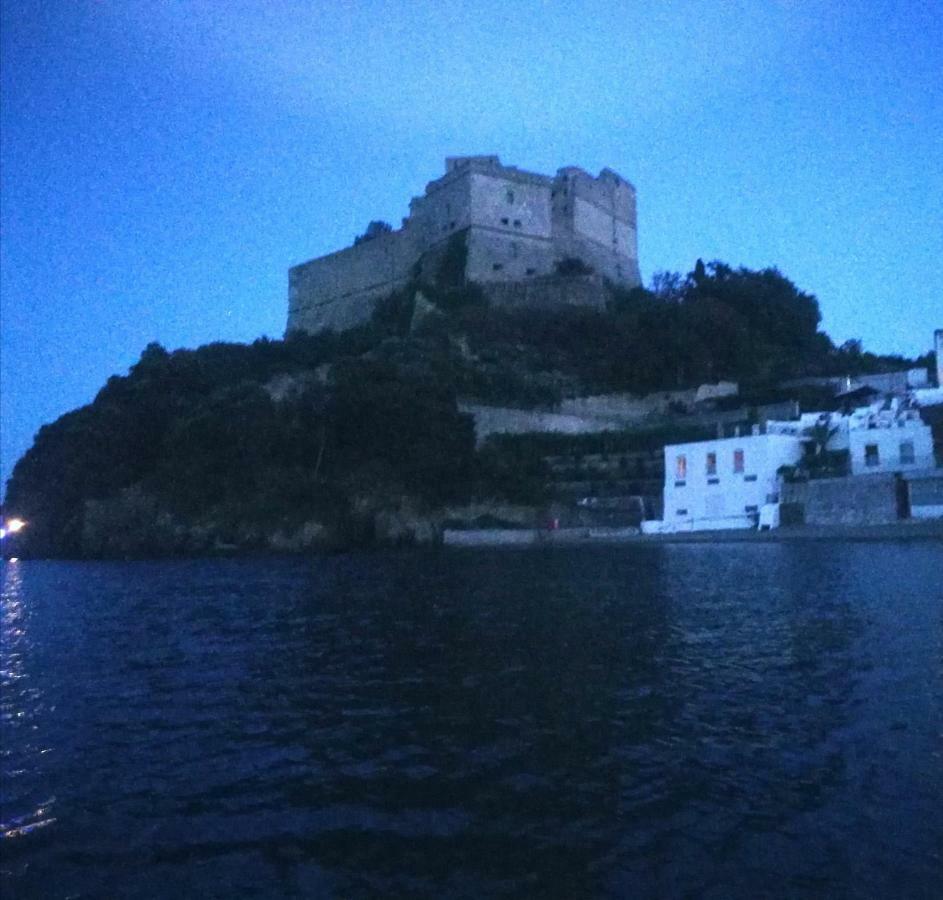 Castello Apartment Bacoli Buitenkant foto